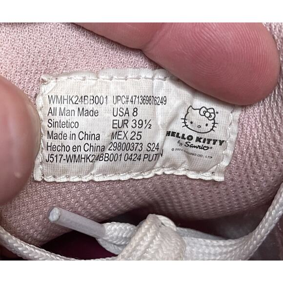 Hello Kitty Pink Leather Sneakers Womens US 8 Patent Leather Sanrio Auth Court - Picture 11 of 12
